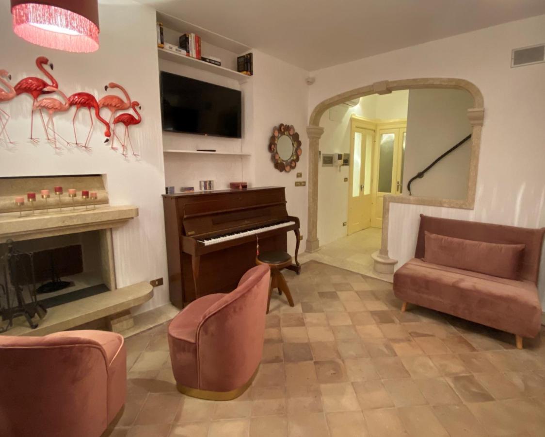 Don Gil Chic Hotel Polignano a Mare Buitenkant foto